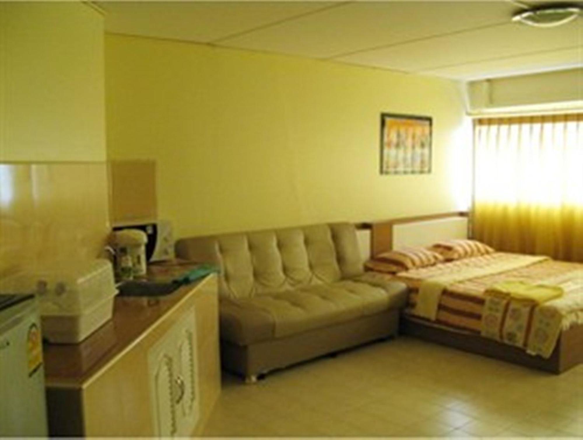 Sk Muang Thong Thani Bangkok Room photo